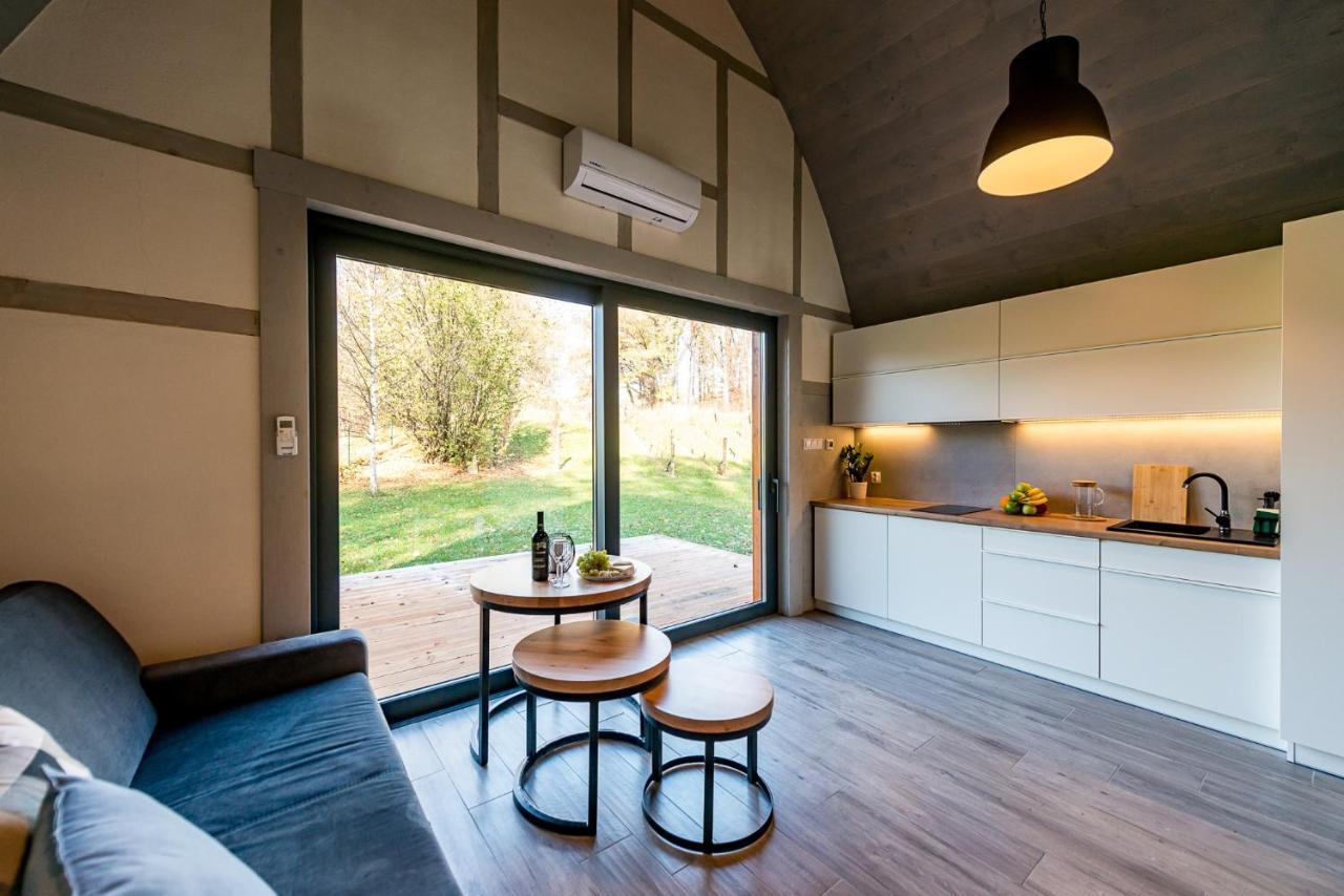 Sen I Wino, Domki Na Winnicy Ze Strefa Spa Żywiec Exterior foto